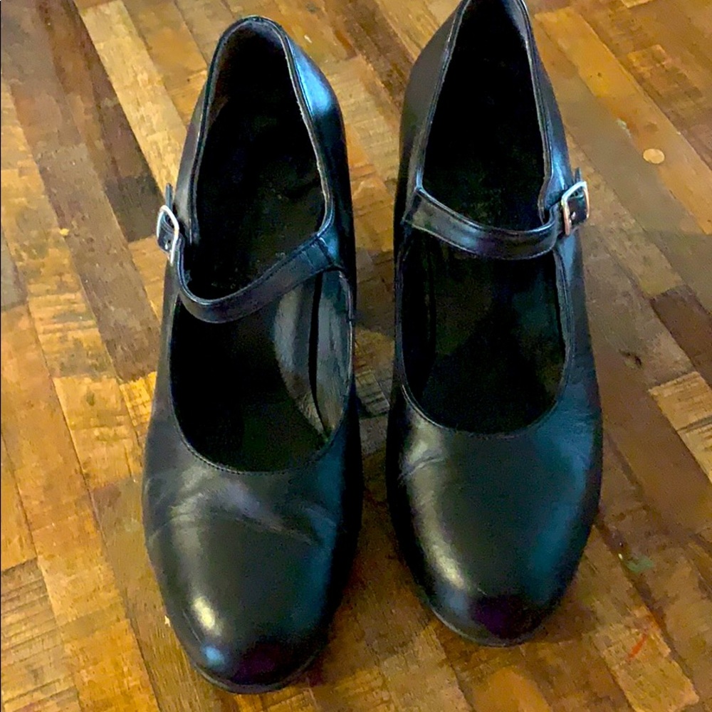 Flamenco shoes